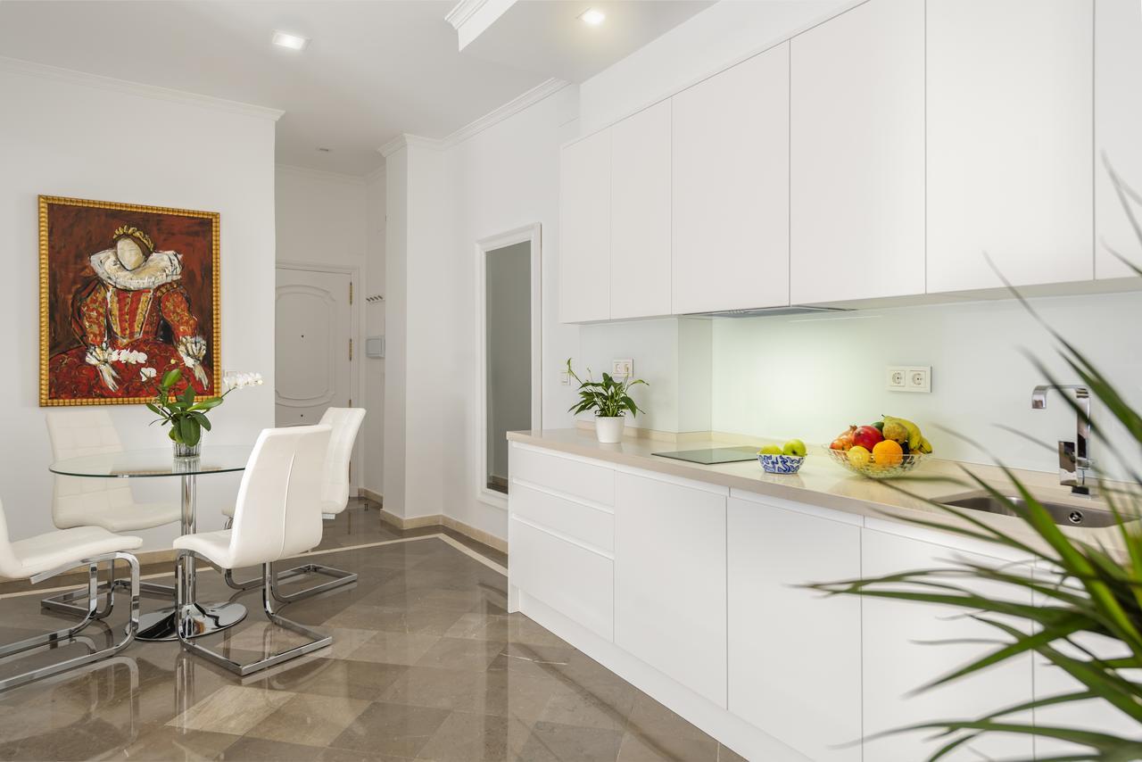 Sagrado Corazon Apartment Granada Bagian luar foto